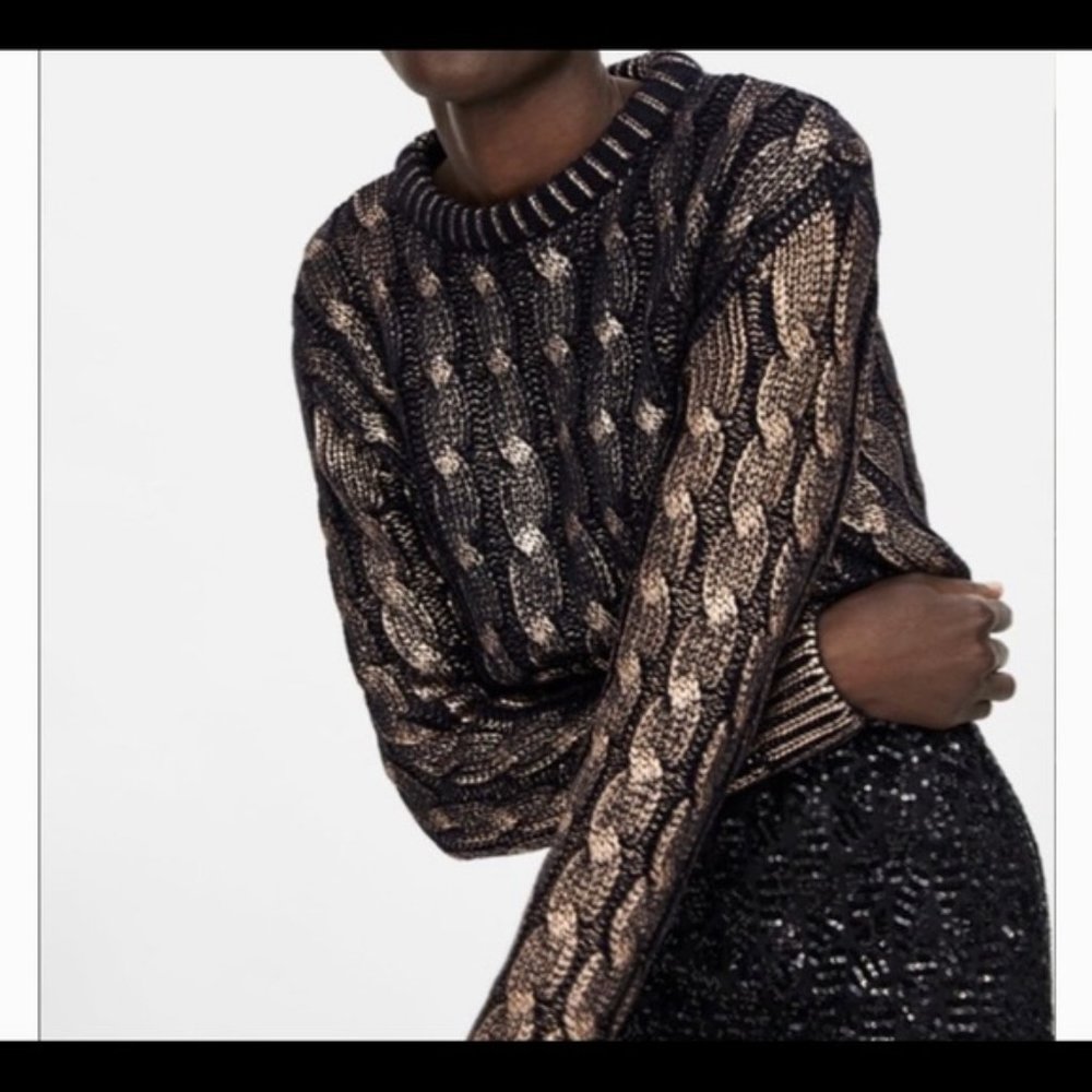 Zara Cropped Cable Sweater Black Gold Metallic Size M